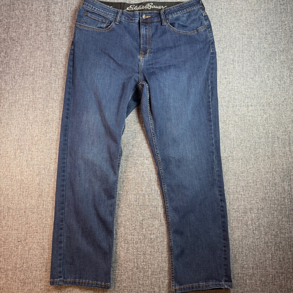 Men Eddie Bauer Jeans | Size 34 x29.75 | Blue Straight Leg Denim Medium Wash - Picture 2 of 13
